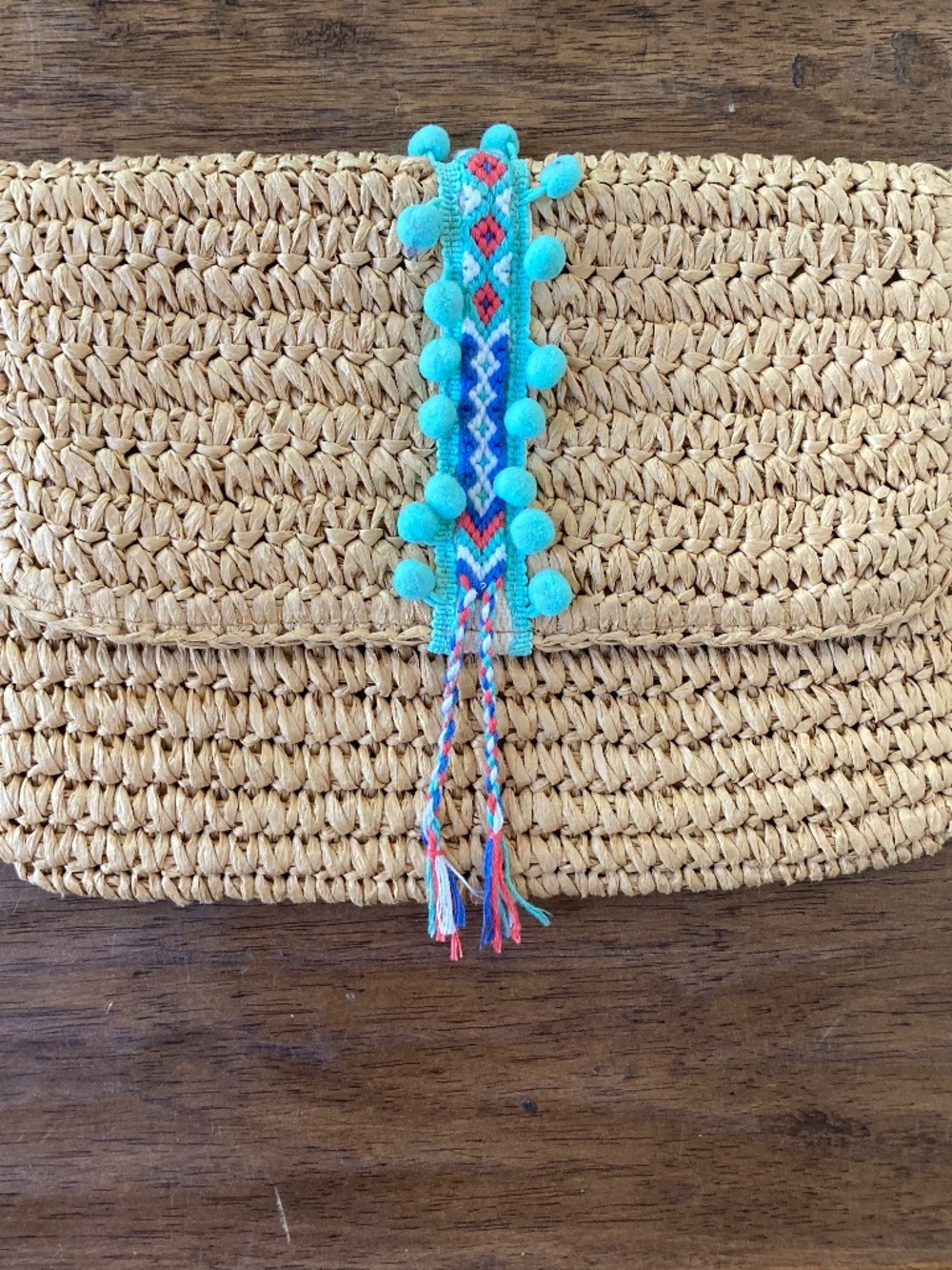 FALLON & ROYCE Reece Straw Fold Over Crochet Fringe Clutch Pom Pops